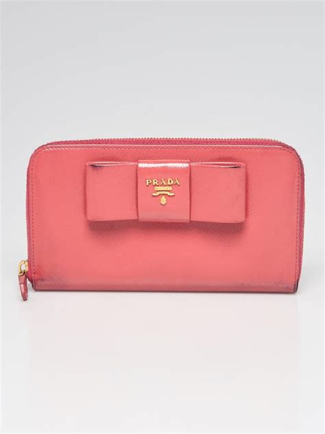 prada saffiano vernice wallet|prada zipper wallet.